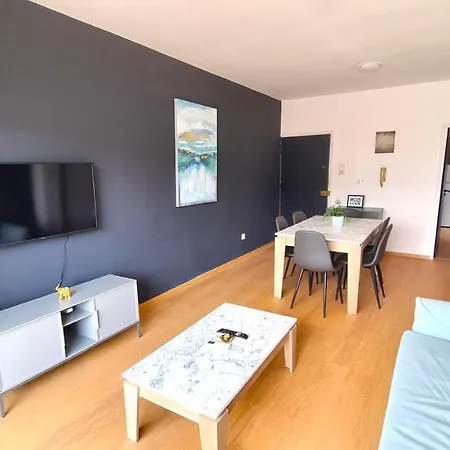 Apartment 2 Apts - 12 Guests! Comfy And Unique Apt With 150mbit Internet Speed Larnaca